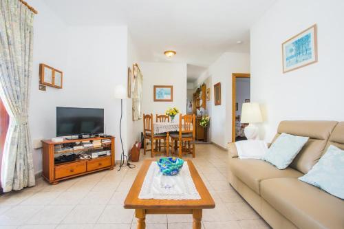 Beautiful 2-bed Villa In Playa Blanca