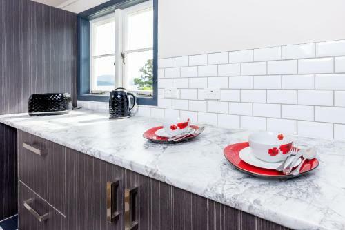 Large Renovated Opononi Beach House