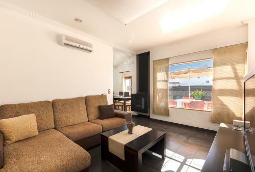 Ereza Villas Camelot