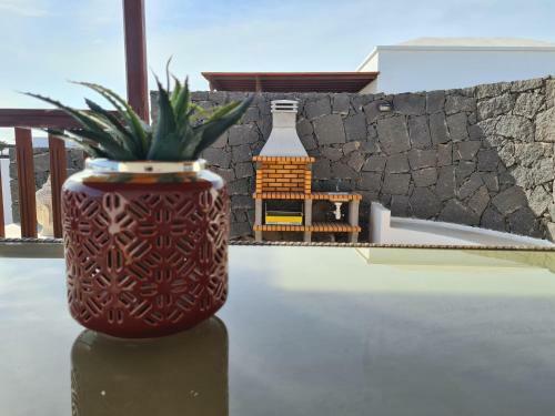 Luxury 4-bedroom Villa With Heated Pool + Sea View