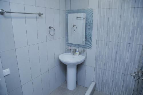 "royal" Apartment #01