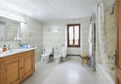 Villa Can Brullet Rustic Stay