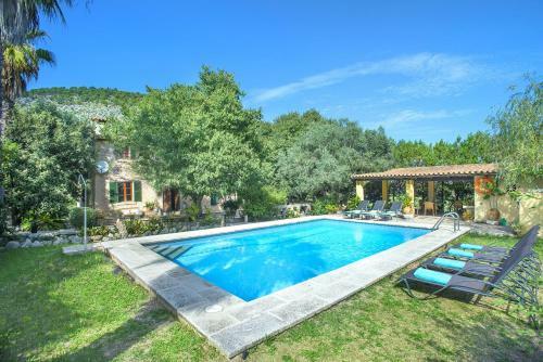 Villa Can Brullet Rustic Stay