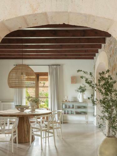 Villa S'encantament