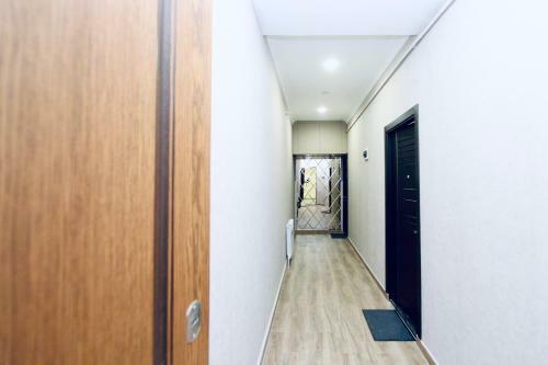 Central Yerevan 2 Bedroom Apartment,north Avenue