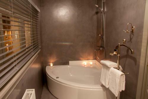 Hotel Huis Van Bewaring