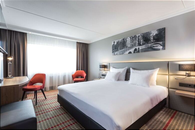 Hotel Ramada By Wyndham Amsterdam Airport Schiphol