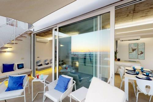 Ocean Views & Rooftop Jacuzzi In Agaete