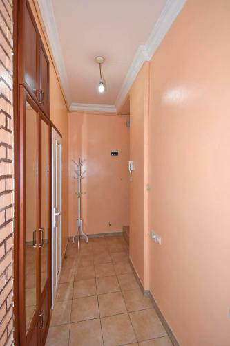 Rc Apartment On Komitas Avenue