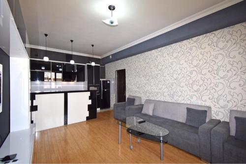 Argishti Street, 1 Bedroom Modern Apartment Gl131