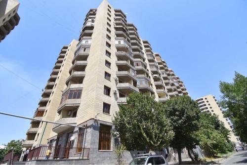 Argishti Street, 1 Bedroom Modern Apartment Gl131