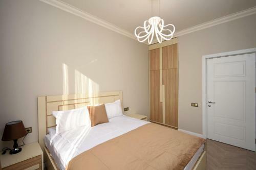 Apartment, 2 Room, Yerevan, Downtown