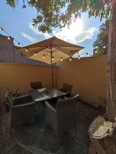 Apartamento Green Rose Studio - Self Checkin - Garden - Bbq