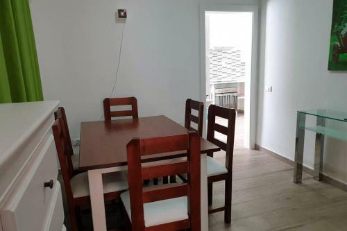Chalet de 3 Habitaciones Con Piscina Privada
