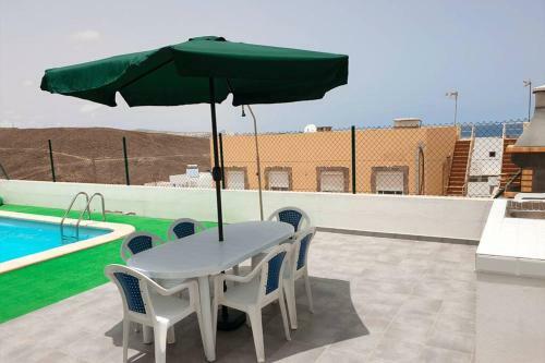 Chalet de 3 Habitaciones Con Piscina Privada