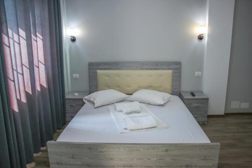 Hotel Veal