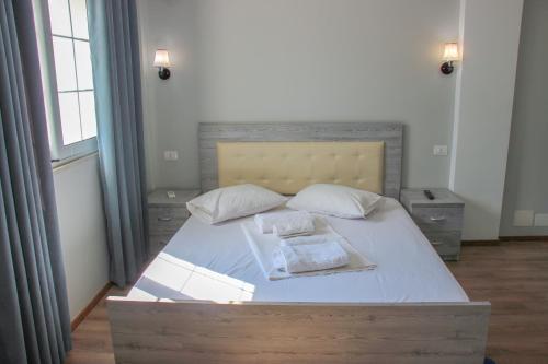 Hotel Veal