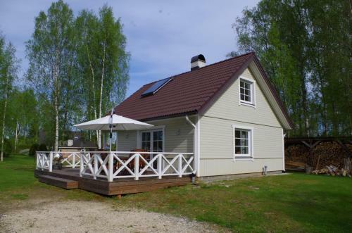 ��biku Holiday House