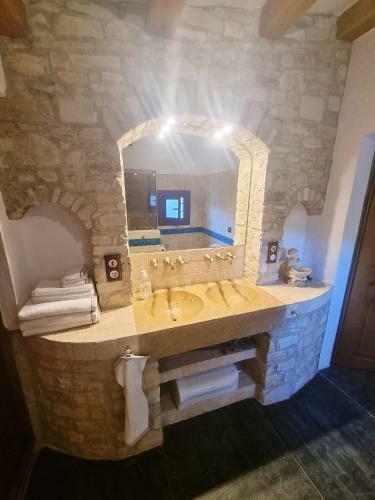 10 Bedrooms Villa With Private Pool Jacuzzy And Enclosed Garden At Querol