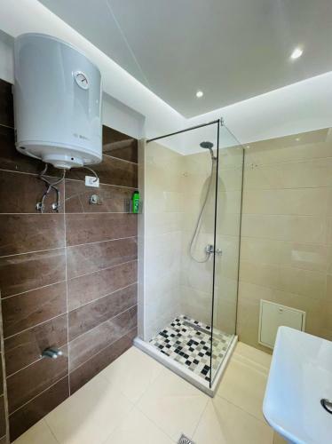 Apartamento Tirana Ave 3