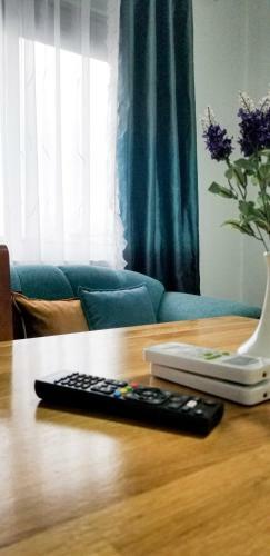 Spacious And Cozy Apartment - Ajia Apartment