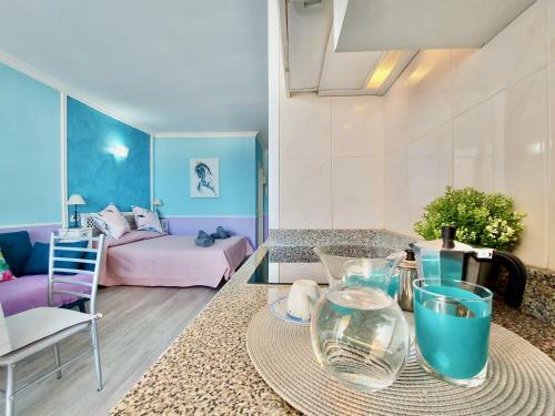 Ocean And Sky Studio Apartment