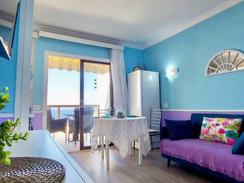 Ocean And Sky Studio Apartment
