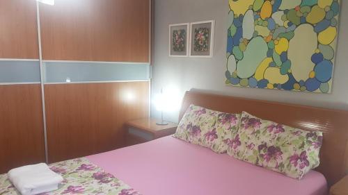 2 Bd Apartment, 2 Min From Skanderbeg Square.!!!.