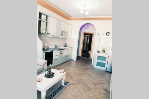60m2 Luxury Apartment In The Skycraper-brand-new