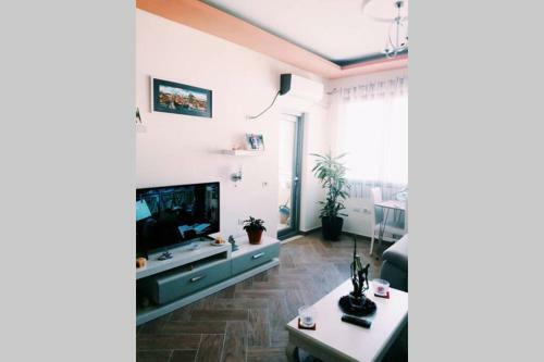 60m2 Luxury Apartment In The Skycraper-brand-new
