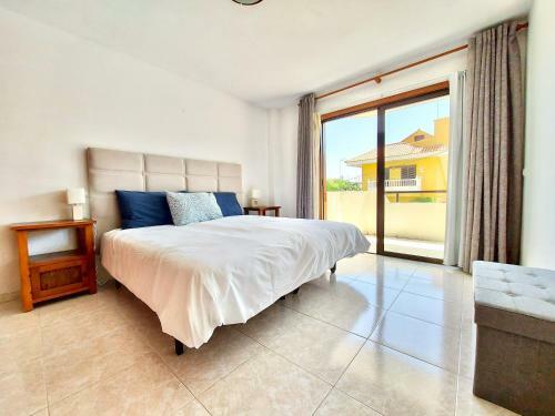 Apartamento Card�n By Tor