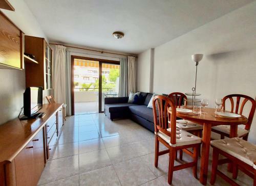 Apartamento Card�n By Tor