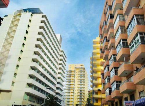 Apartamento Materdei Guesthouse Edificio Palmeras Playa