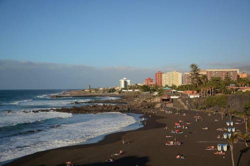 Apartamento �tico Con Piscina En El Centro Puerto de La Cruz - Edificio Girasol
