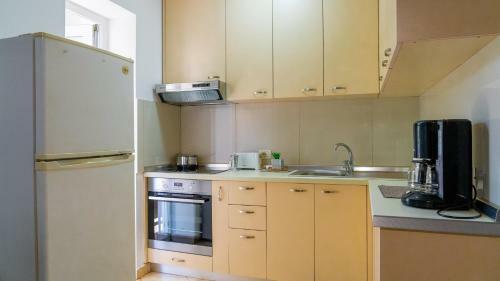 Easy Living Apartment