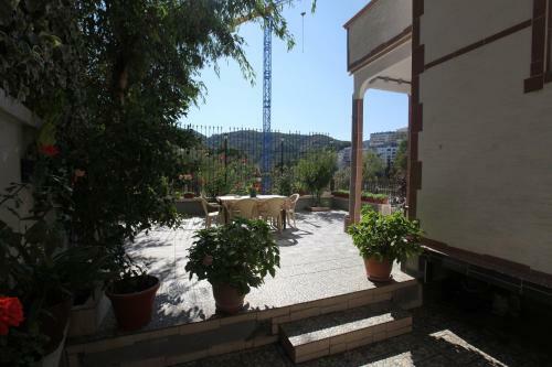 Apartamento Castle Vila Of Tirana