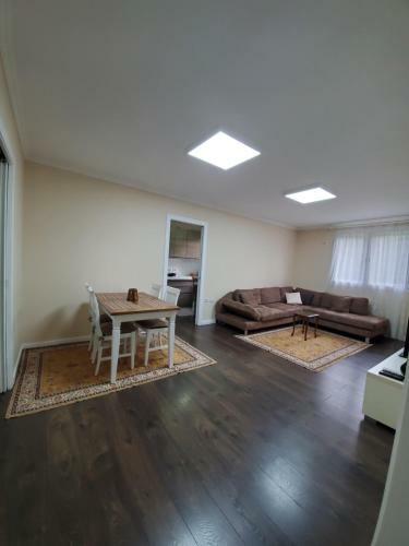 Nora's Tirana Apartment