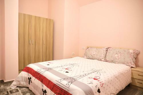 Apartamento Flower Residence Tirana