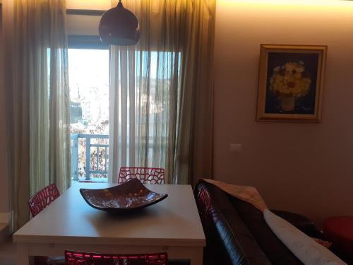 Lake View Apartment 2