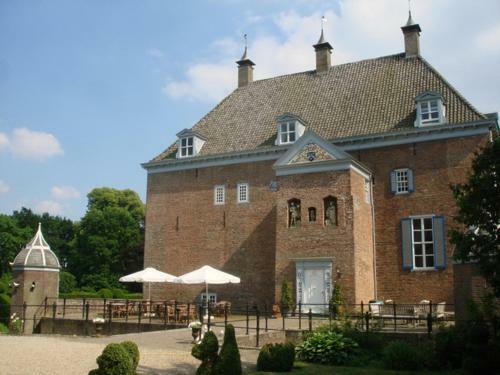 Bed & Breakfast Kasteel Ophemert