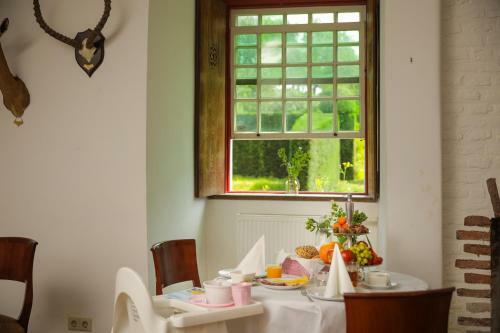 Bed & Breakfast Kasteel Ophemert