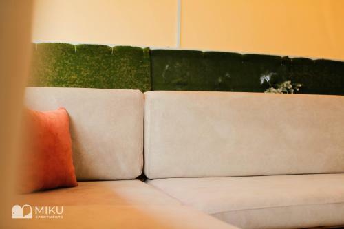 Miku Apartment-perfect 1bd At Komuna E Parisit