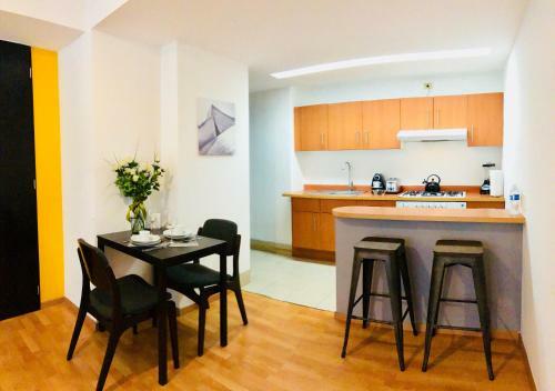 Boutique Apartment Downtown 628