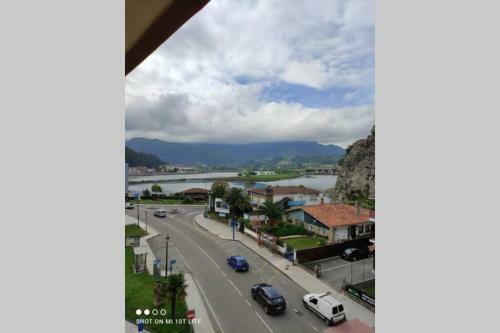 Apartamento Un Balc�n Sobre El Rio Sella
