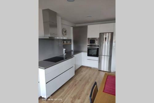 Apartamento Un Balc�n Sobre El Rio Sella