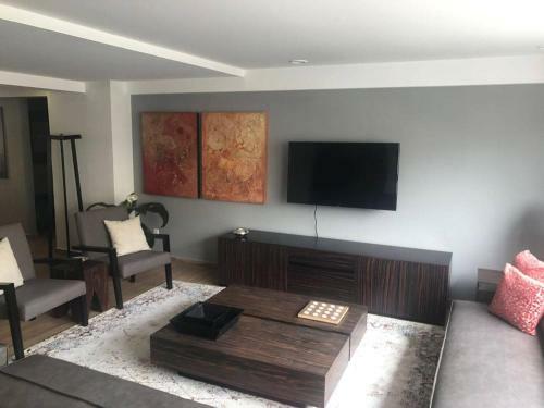 Apartamento 2 Dormitorios-condesa-alvaro Obregon St