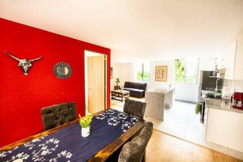 Sophisticated Park Venue Apartment Near Polanco