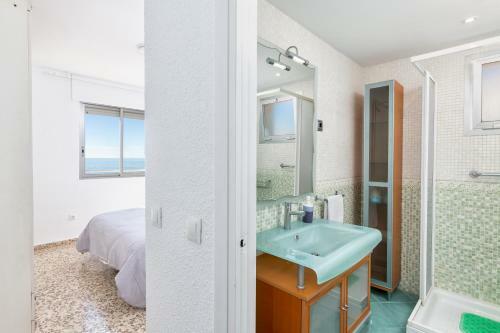 Amazing Sea View Apartment And Relax Area