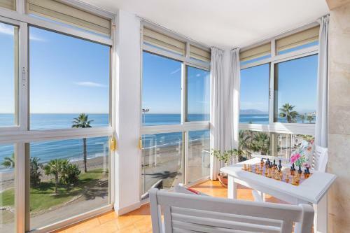 Amazing Sea View Apartment And Relax Area