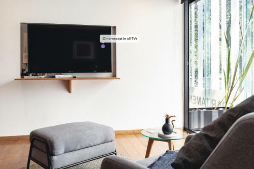 Posada Casai Bright Designer Studio With Balcony In Polanco